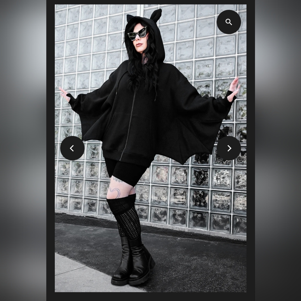 Foxblood Black Hooded Batwing Jacket M L